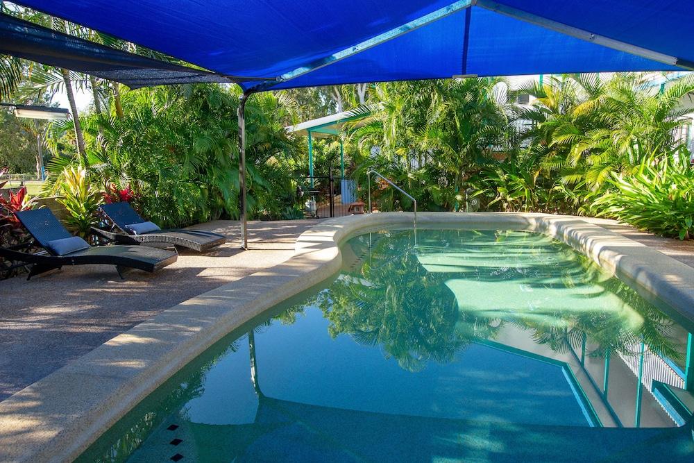 Tropical Palms Resort & 4Wd Hire Picnic Bay Eksteriør billede