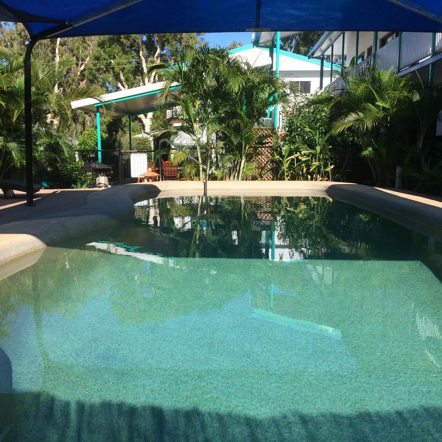 Tropical Palms Resort & 4Wd Hire Picnic Bay Eksteriør billede